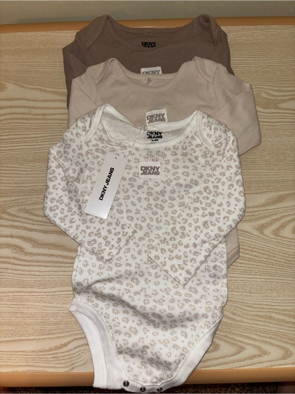 *NWT* DKNY Baby 3-Pack Long-Sleeve Bodysuit 12-18M